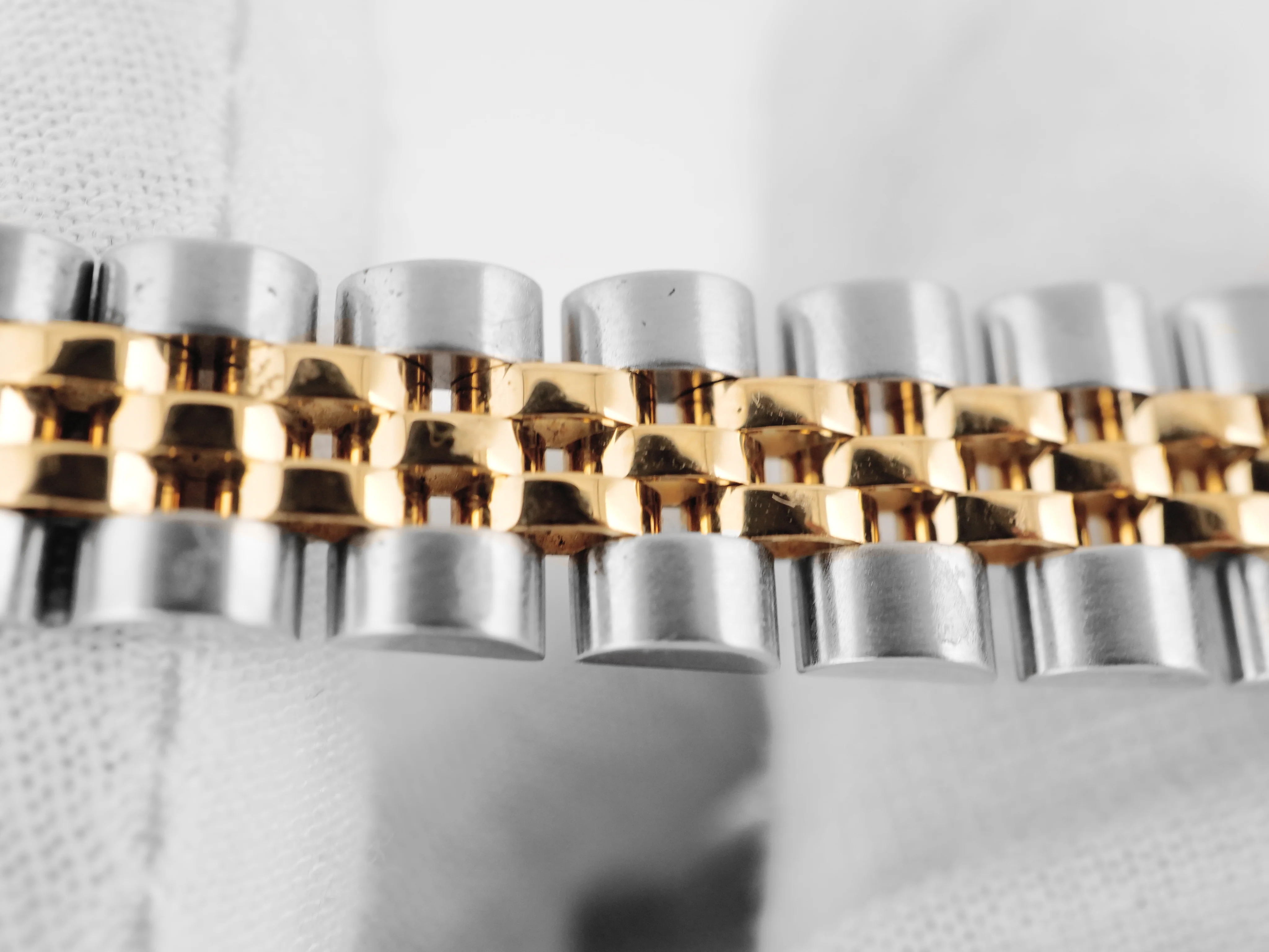Rolex 79173 Lady-Datejust 26 mm Fluted Bezel Ivory Pyramid Roman Dial Jubilee Bracelet Box 2001 - Image 7